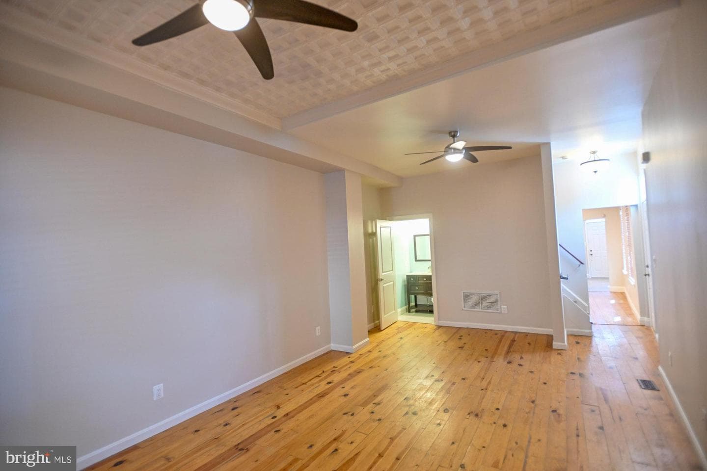 1419 Covington Street photo 11