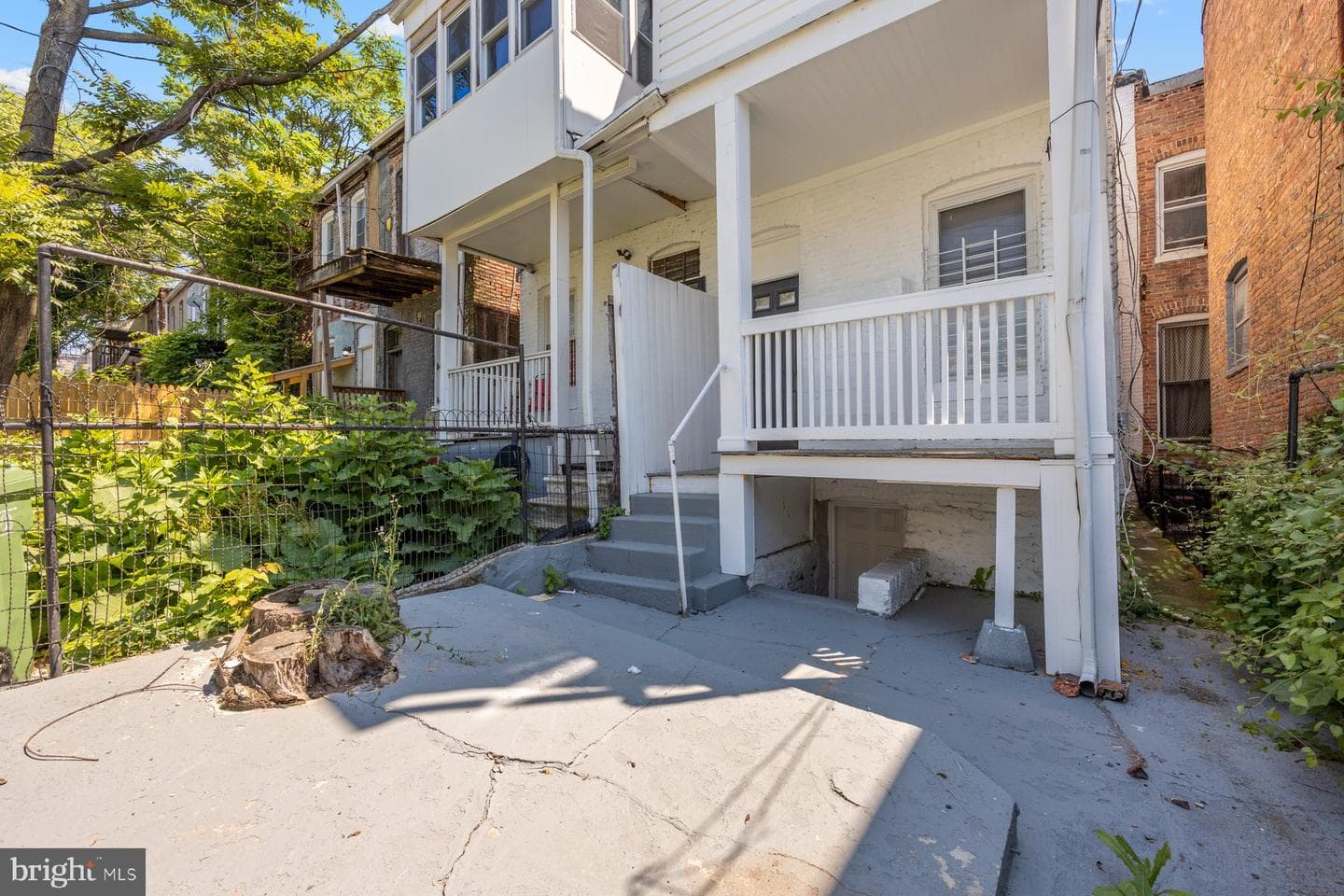 1624 Appleton Street photo 29