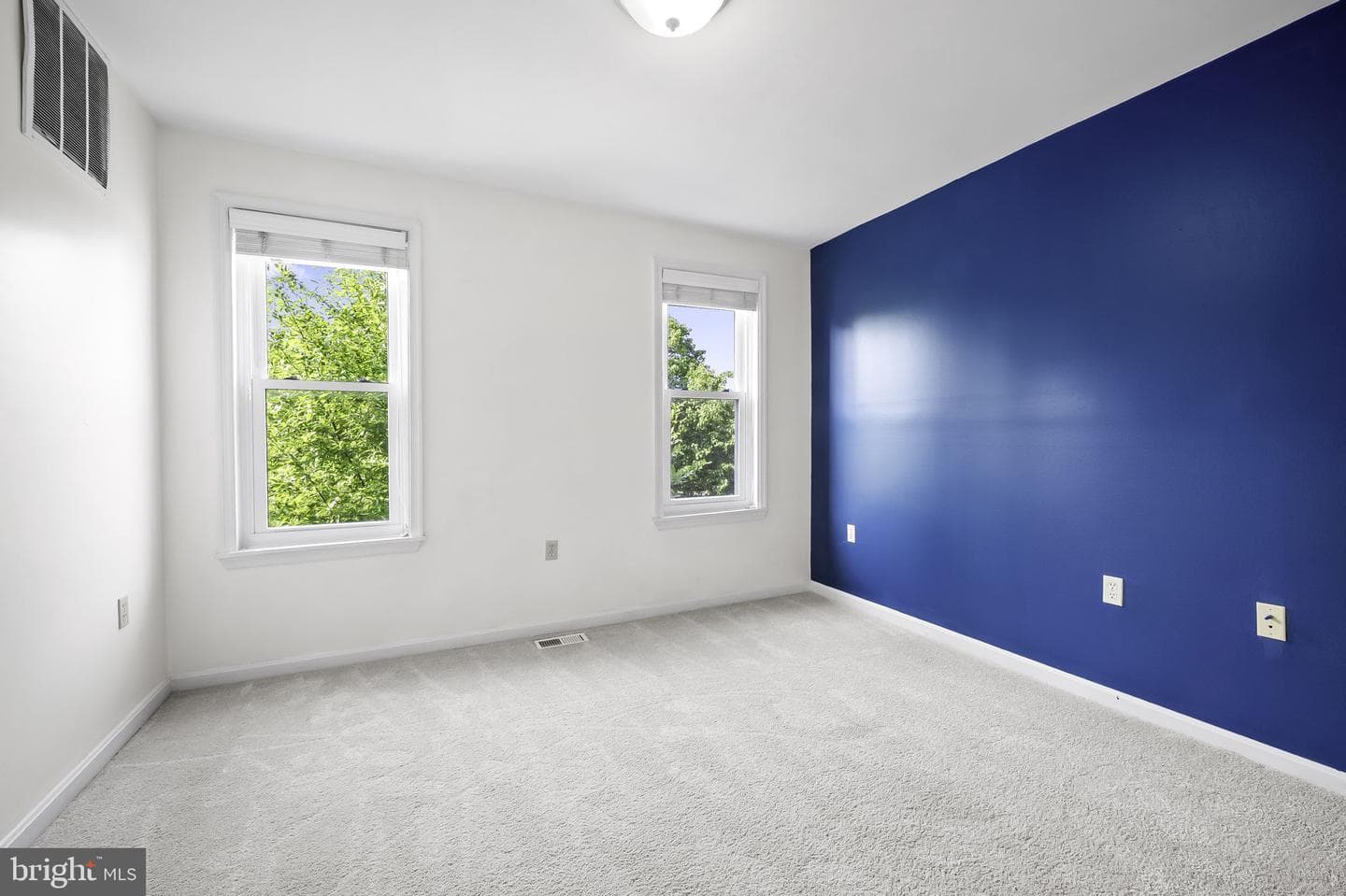 3527 Claremont Street photo 25