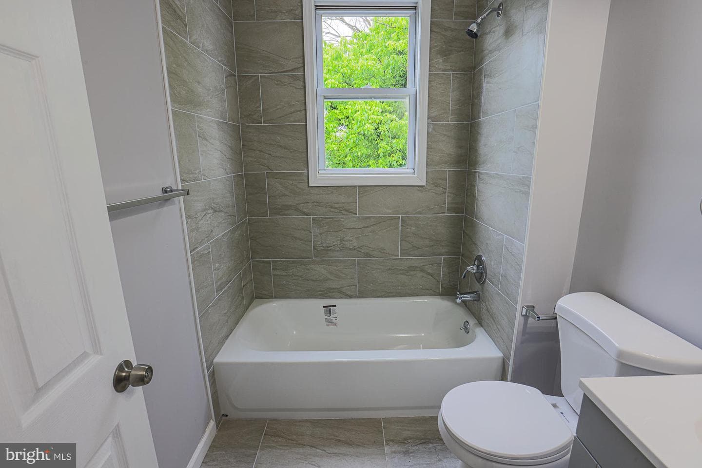 4214 Ivanhoe Avenue photo 20
