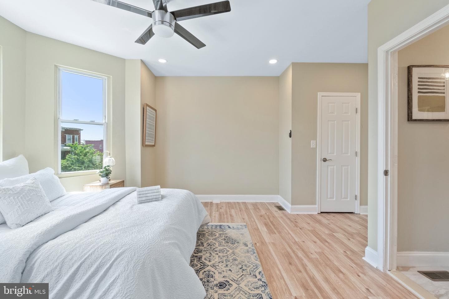 2316 Calverton Heights Avenue photo 25