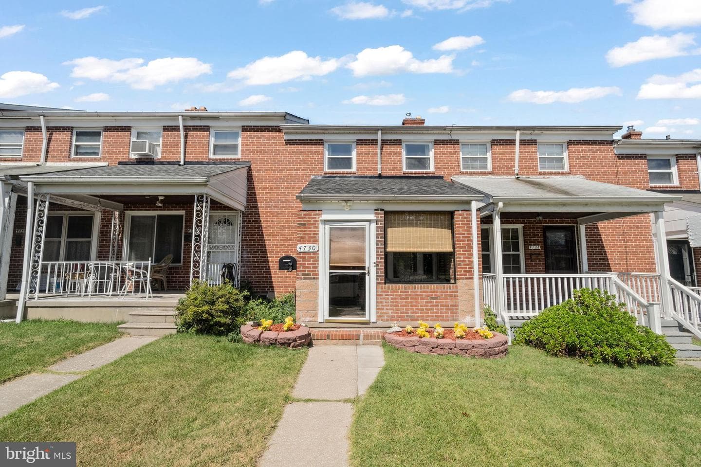4730 Williston Street photo 2