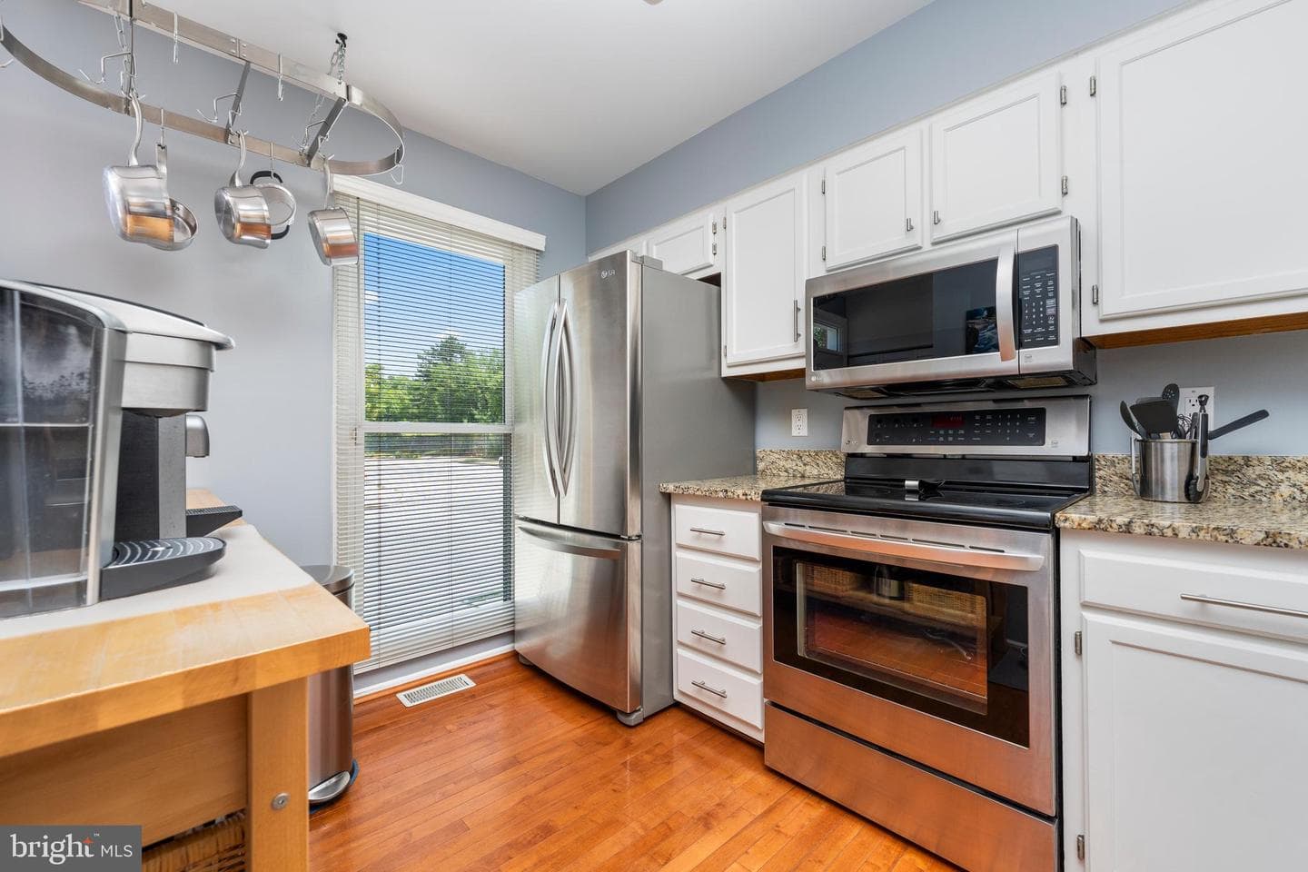 801 W Barre Street photo 4