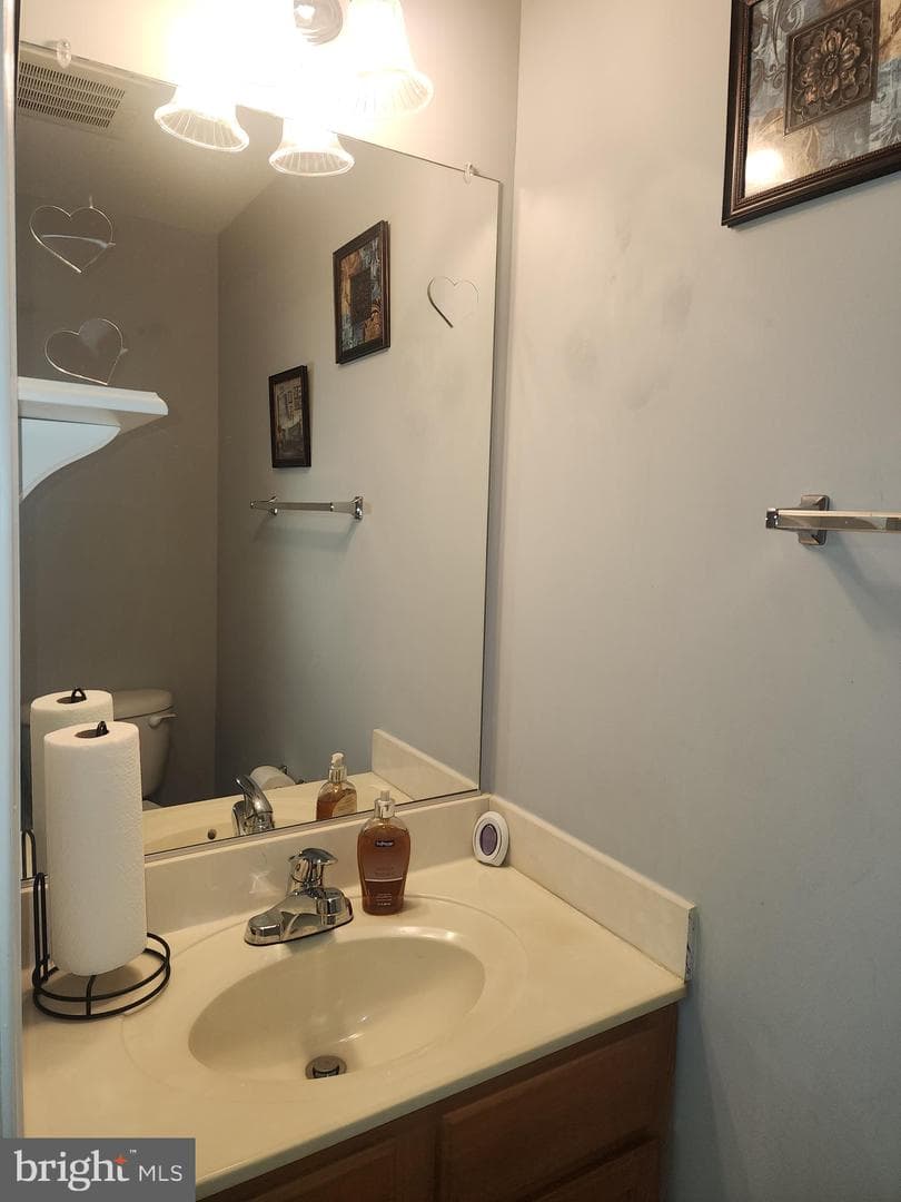 2716 Cylburn Meadows Court photo 9