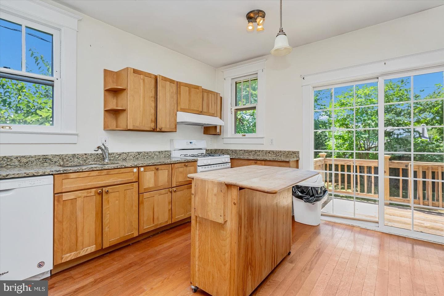 3209 Evergreen Avenue photo 13
