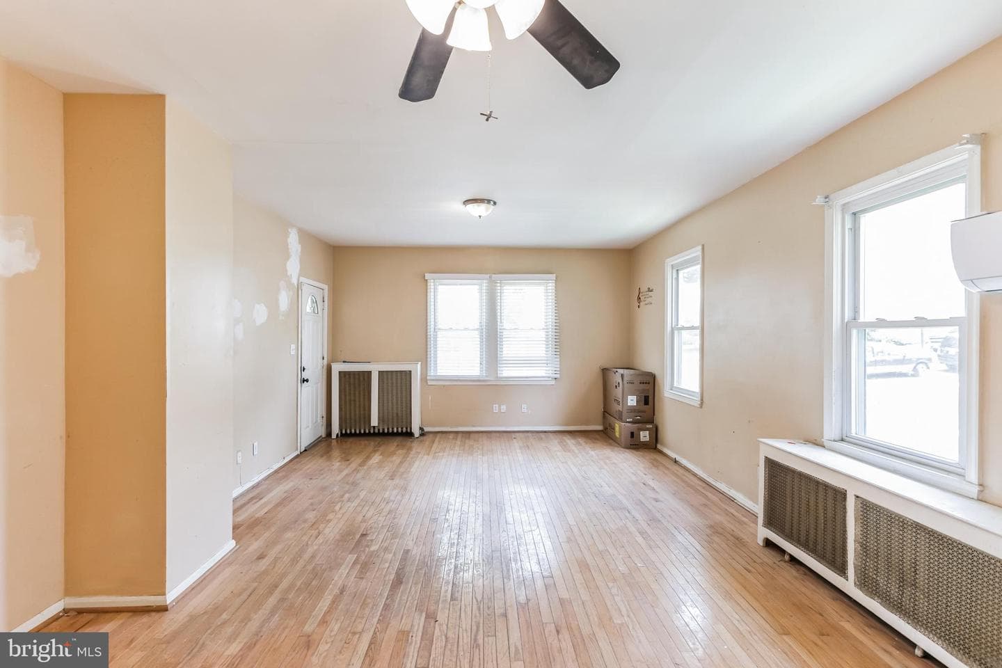 5619 Wayne Ave photo 10