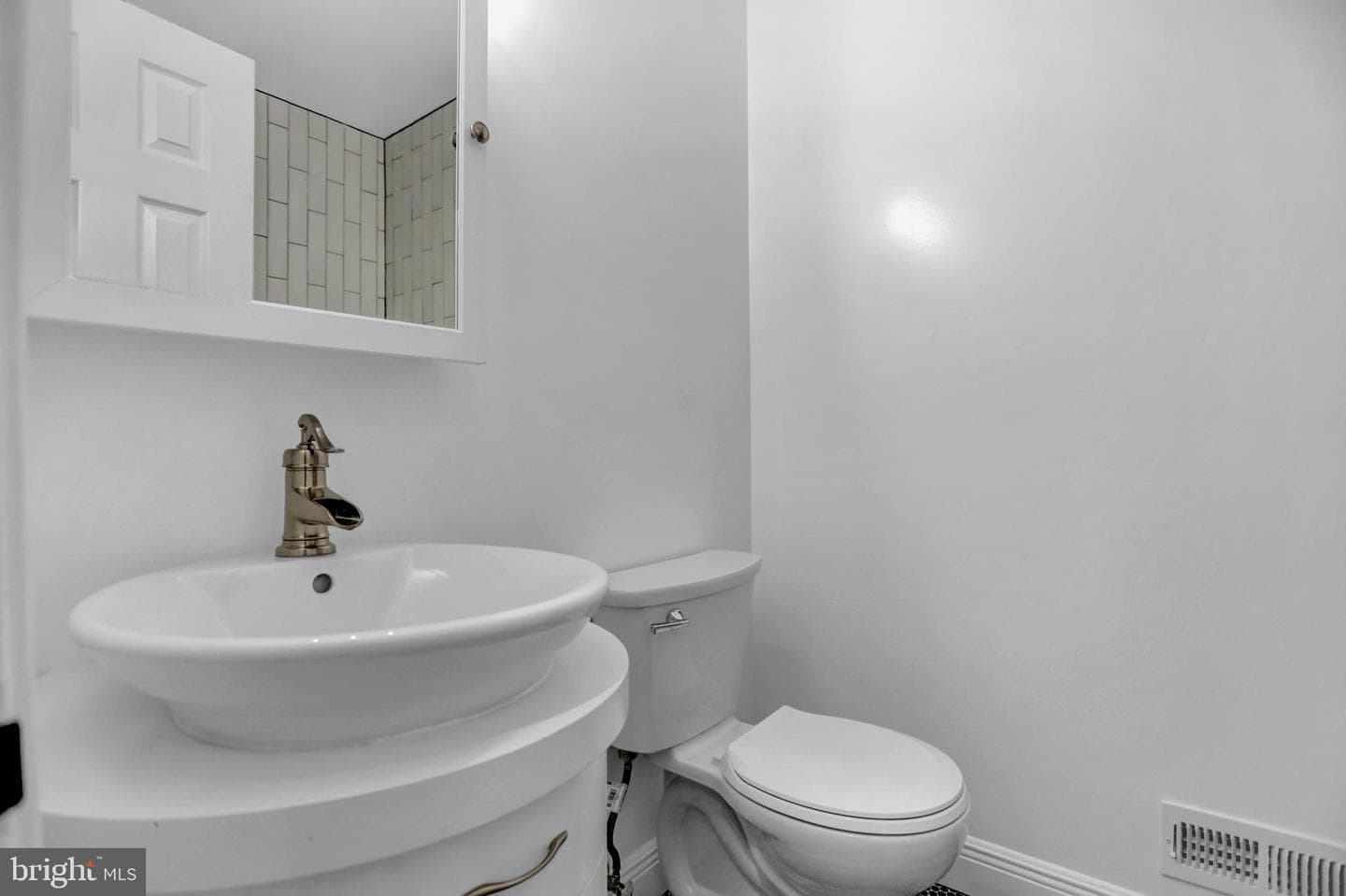 3611 W Belvedere Avenue W photo 27