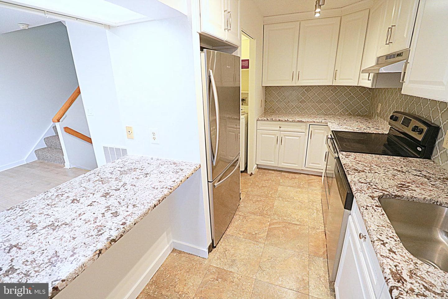 2374 Nutmeg Terrace photo 5