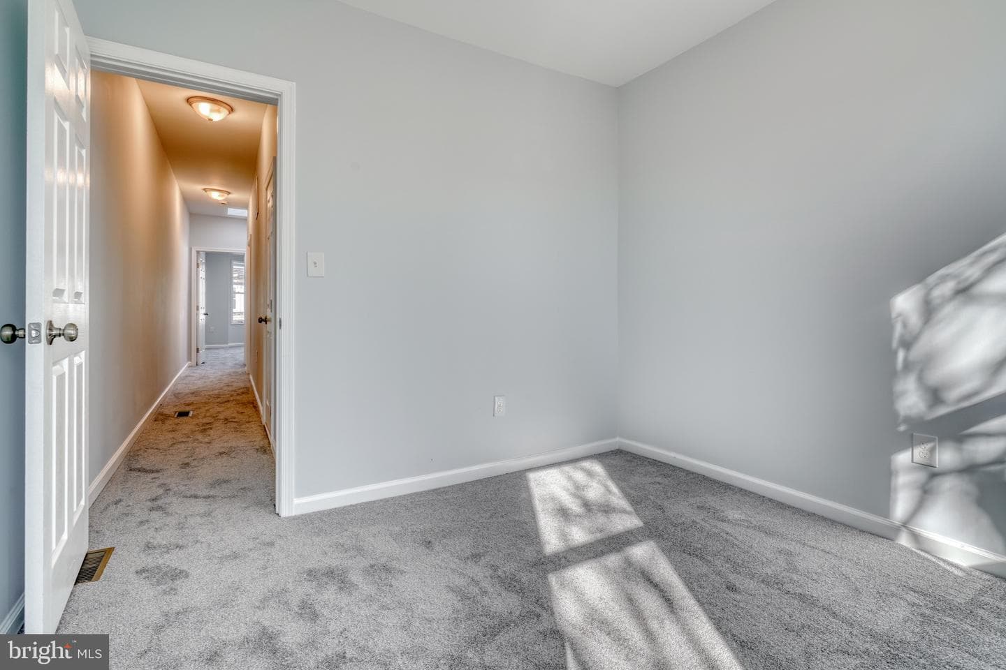 2117 Westwood Avenue photo 15