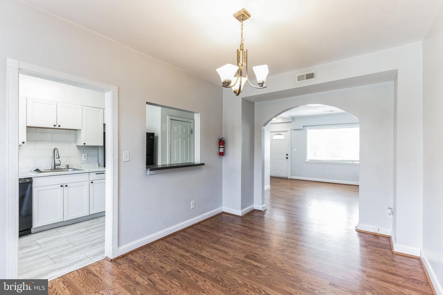 4103 Glenarm Avenue photo 5