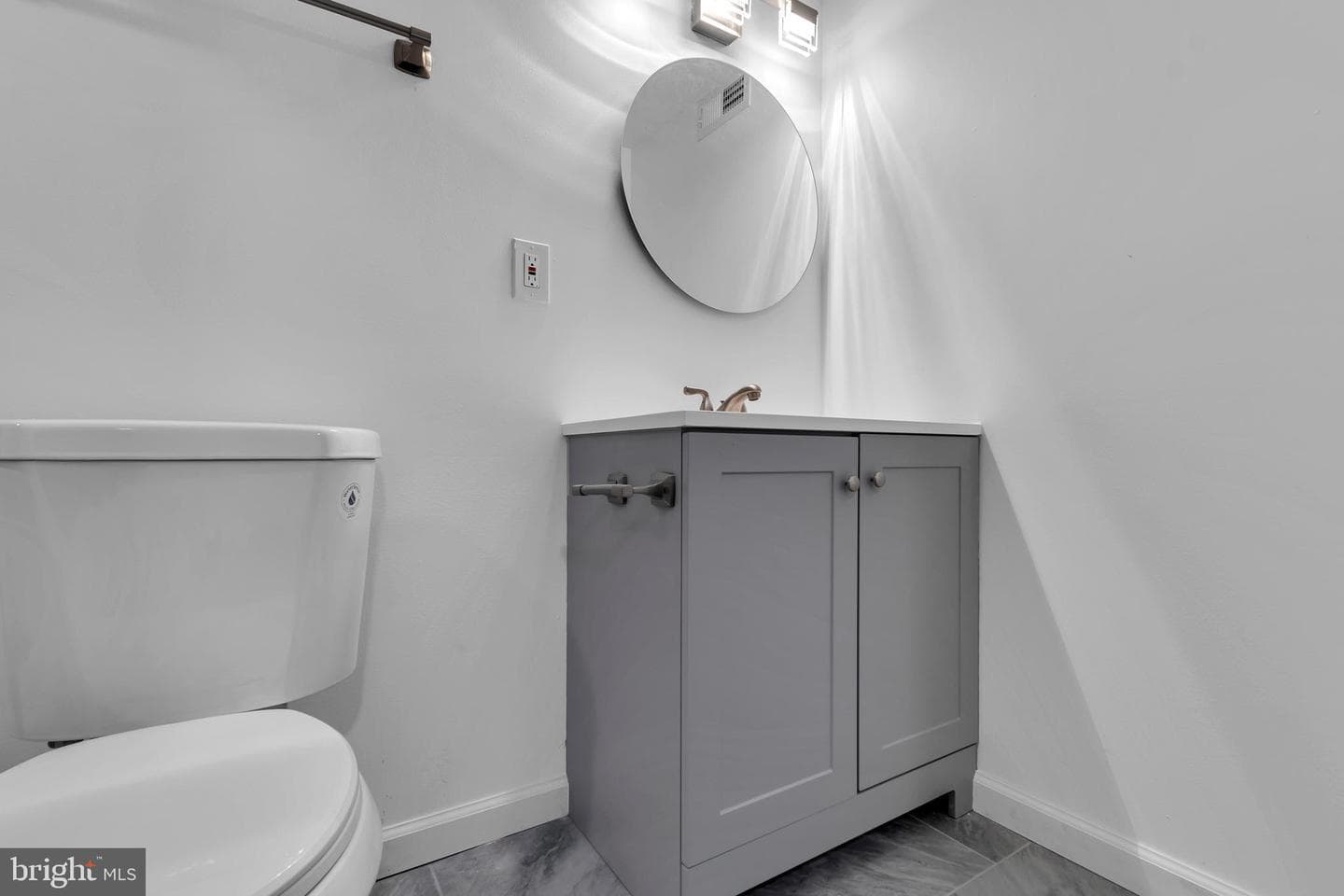 815 N Bentalou Street photo 26