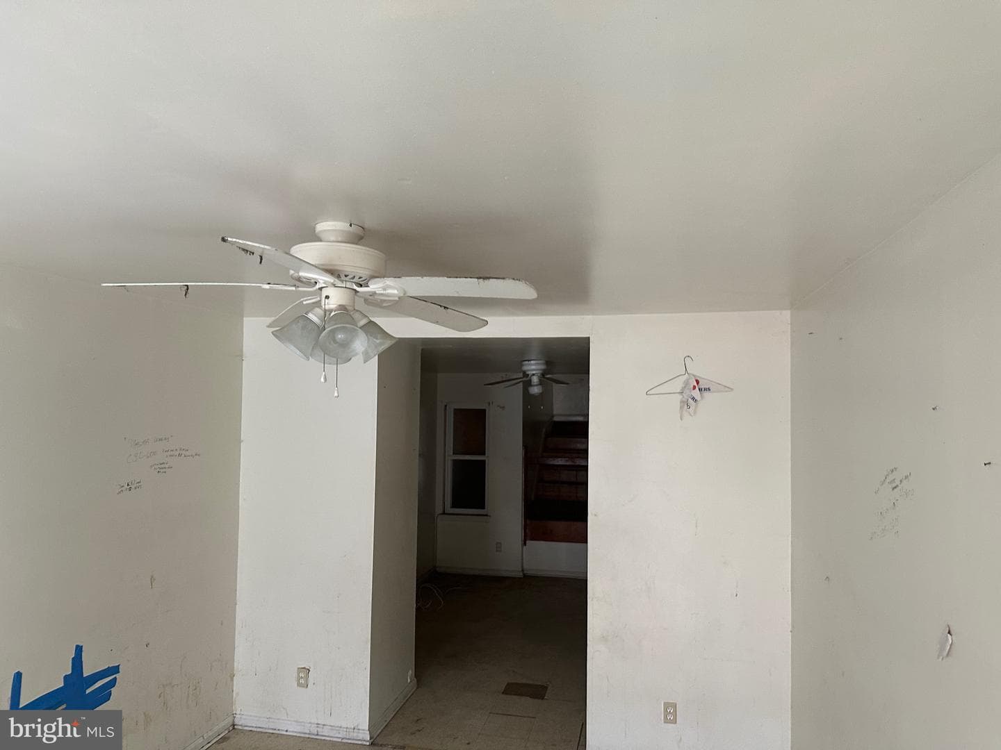 2214 E Fayette Street photo 3
