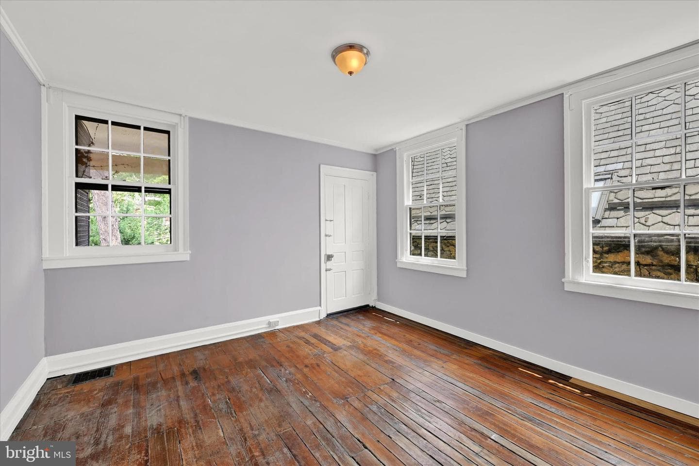 1325 Bolton Street photo 29