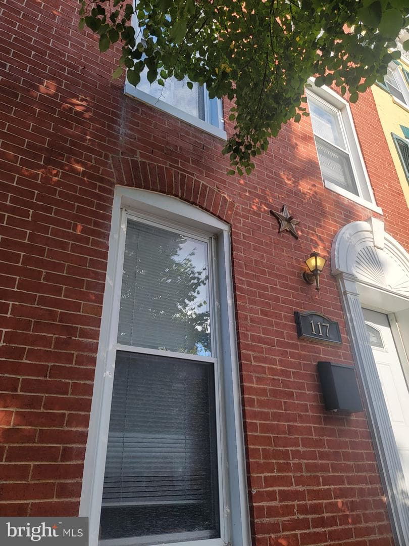 117 S Schroeder Street photo 6