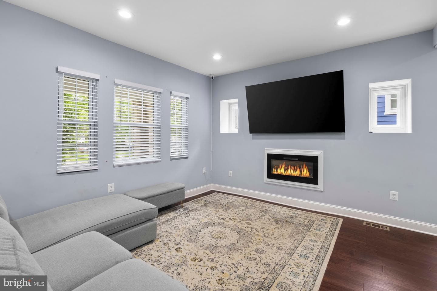 4021 Kathland Avenue photo 3