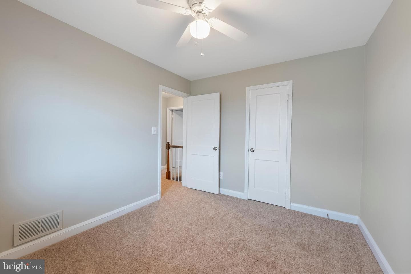 4016 Balfern Avenue photo 16