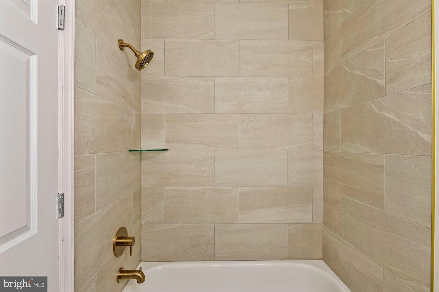 100 Harborview Drive #1804 photo 32