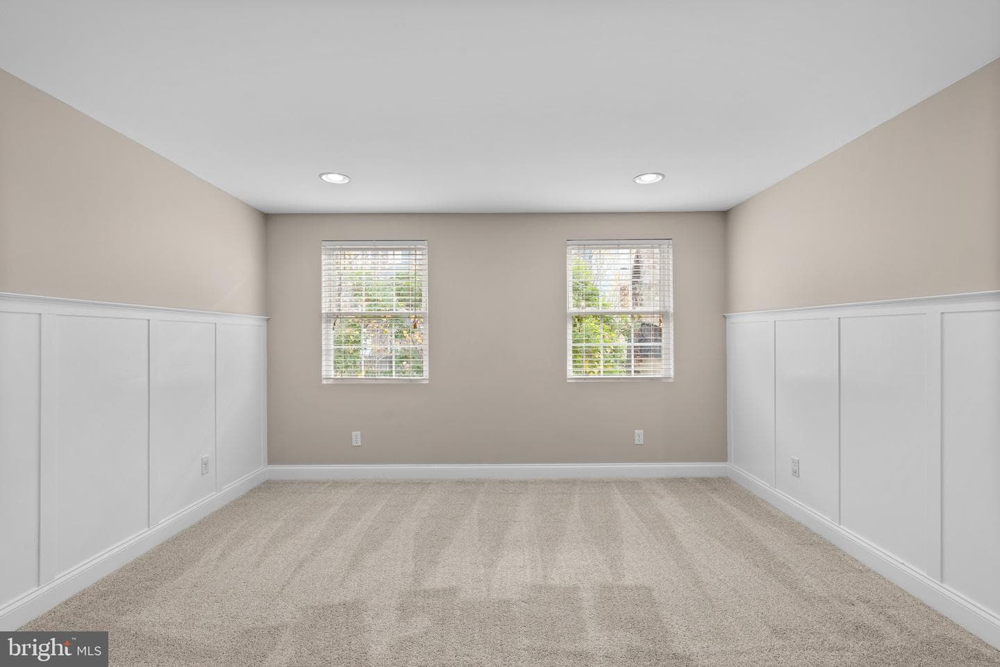127 Cross Street E photo 22