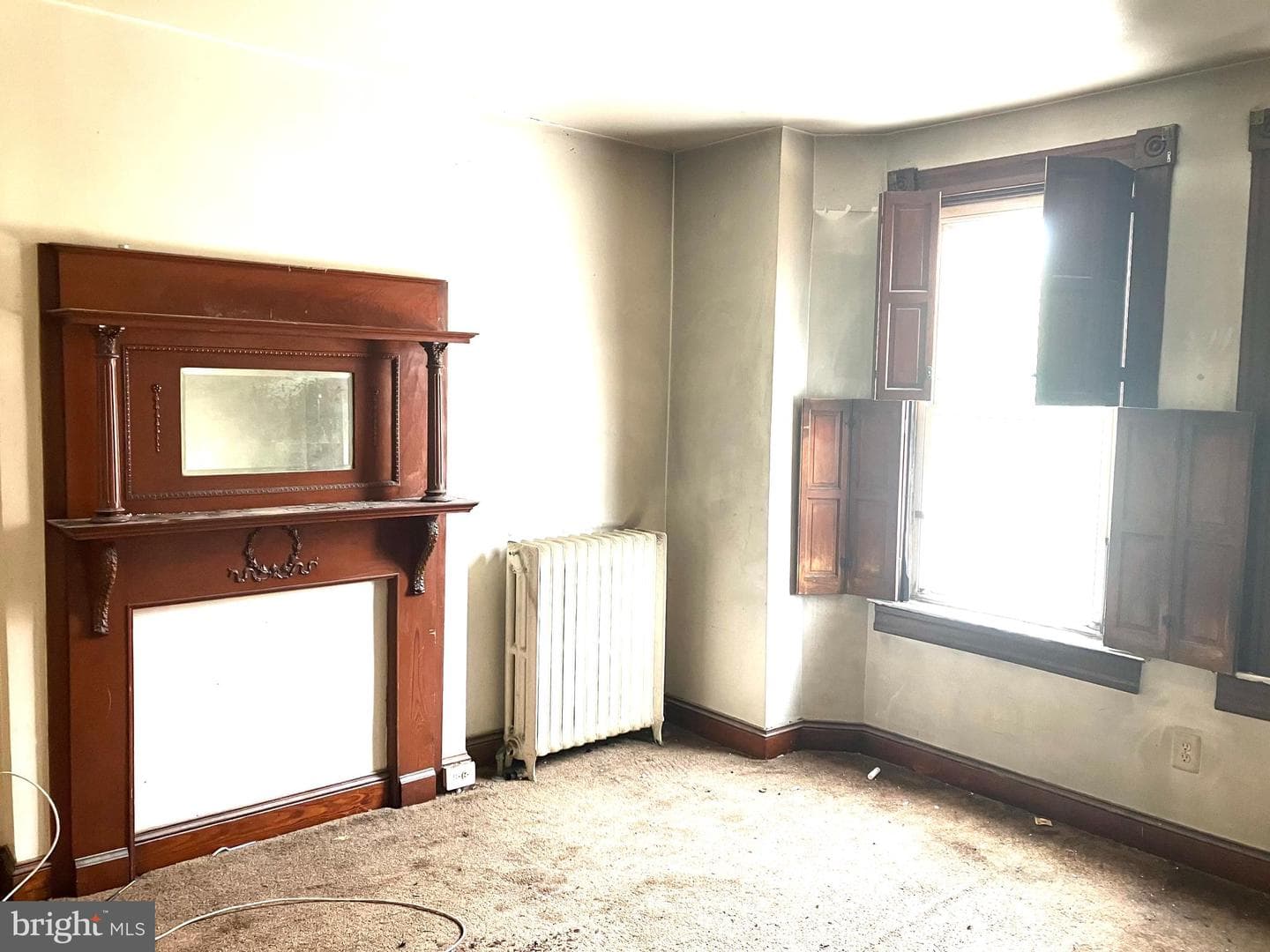 2211 Homewood Avenue photo 8