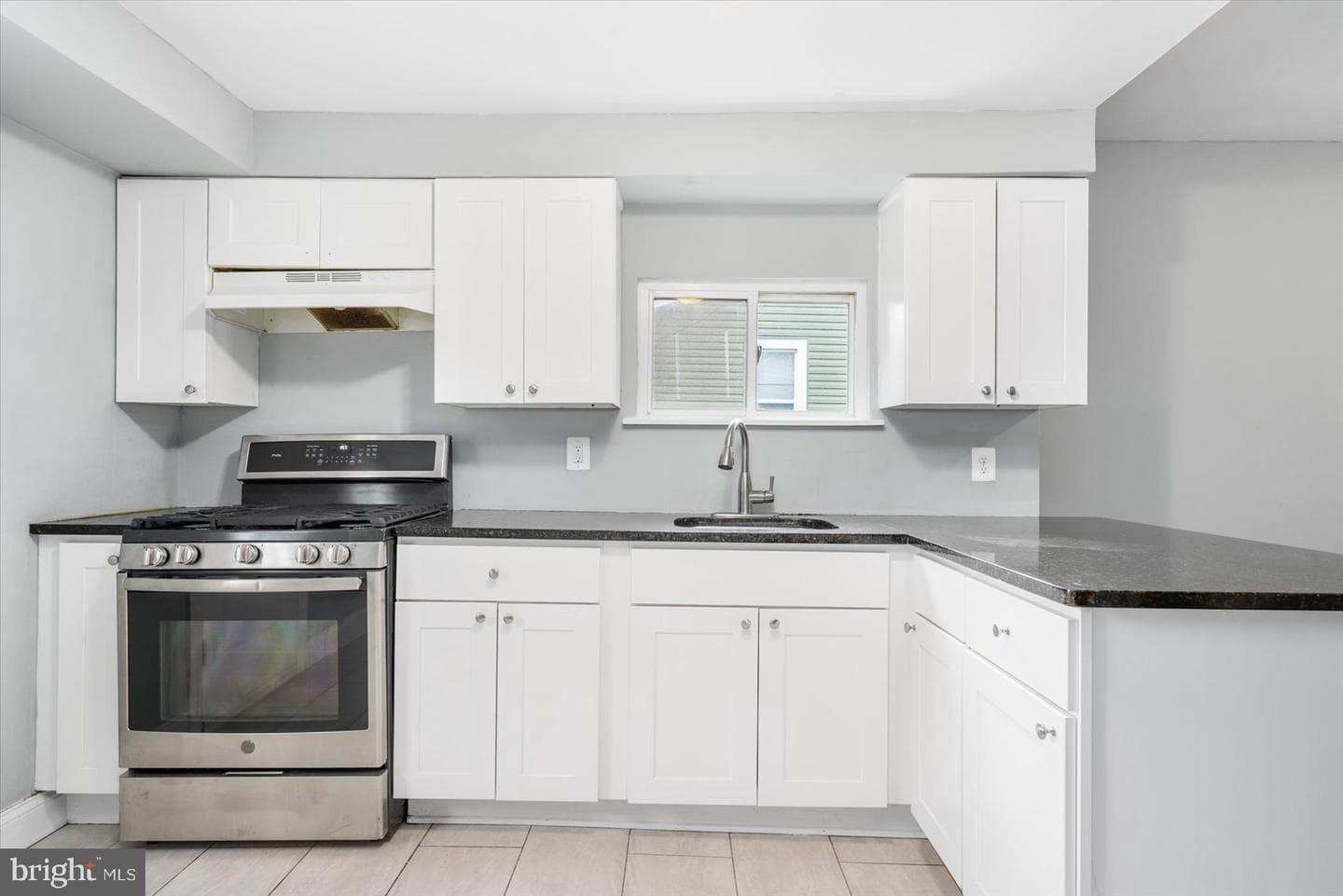 3104 Brightwood Avenue photo 11
