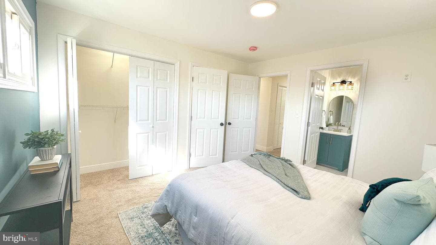 5627 Mcclean Boulevard photo 21