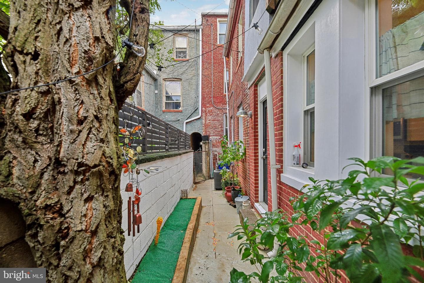 1715 Bank Street photo 30