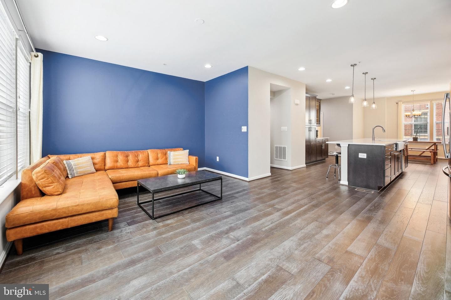 1211 Berry Street photo 11