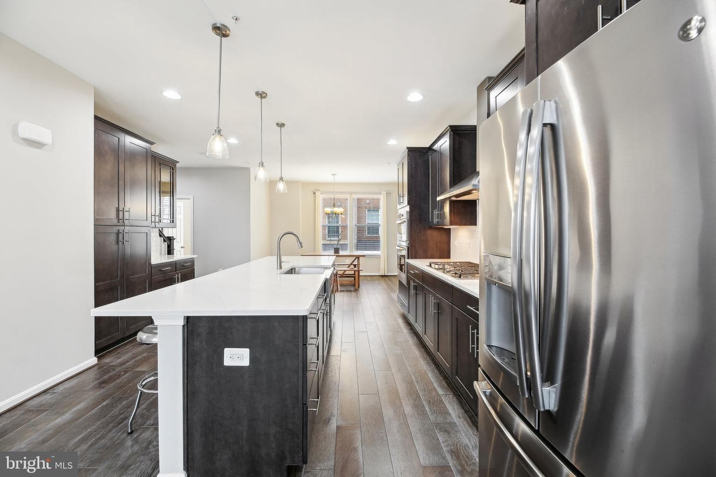 1211 Berry Street photo 18