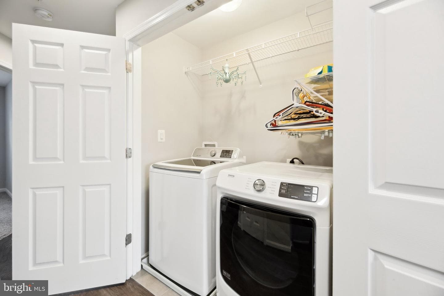 1211 Berry Street photo 28