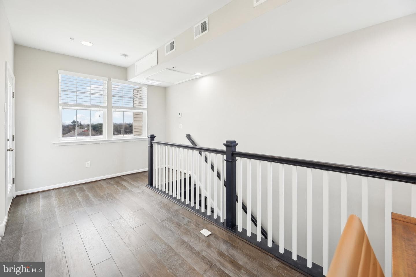 1211 Berry Street photo 29