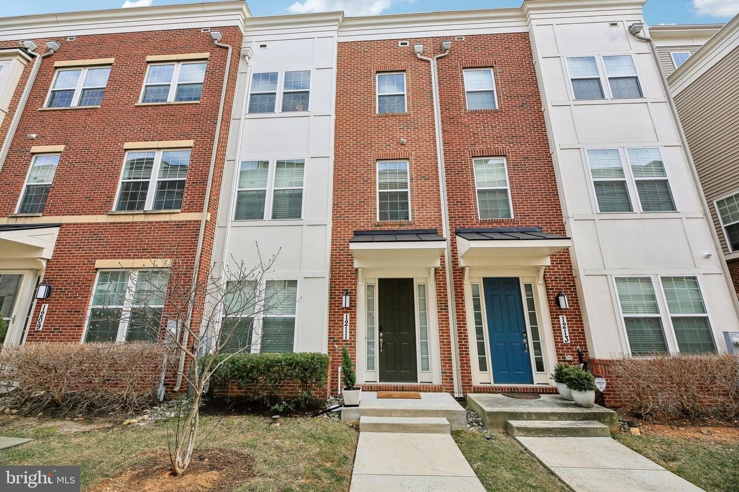 1211 Berry Street photo 3