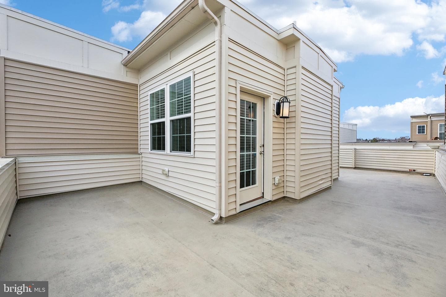 1211 Berry Street photo 31