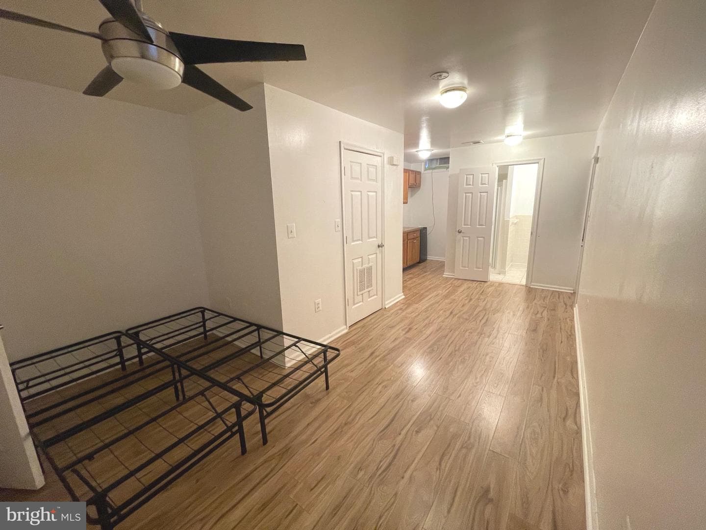 3205 Vickers Road photo 19