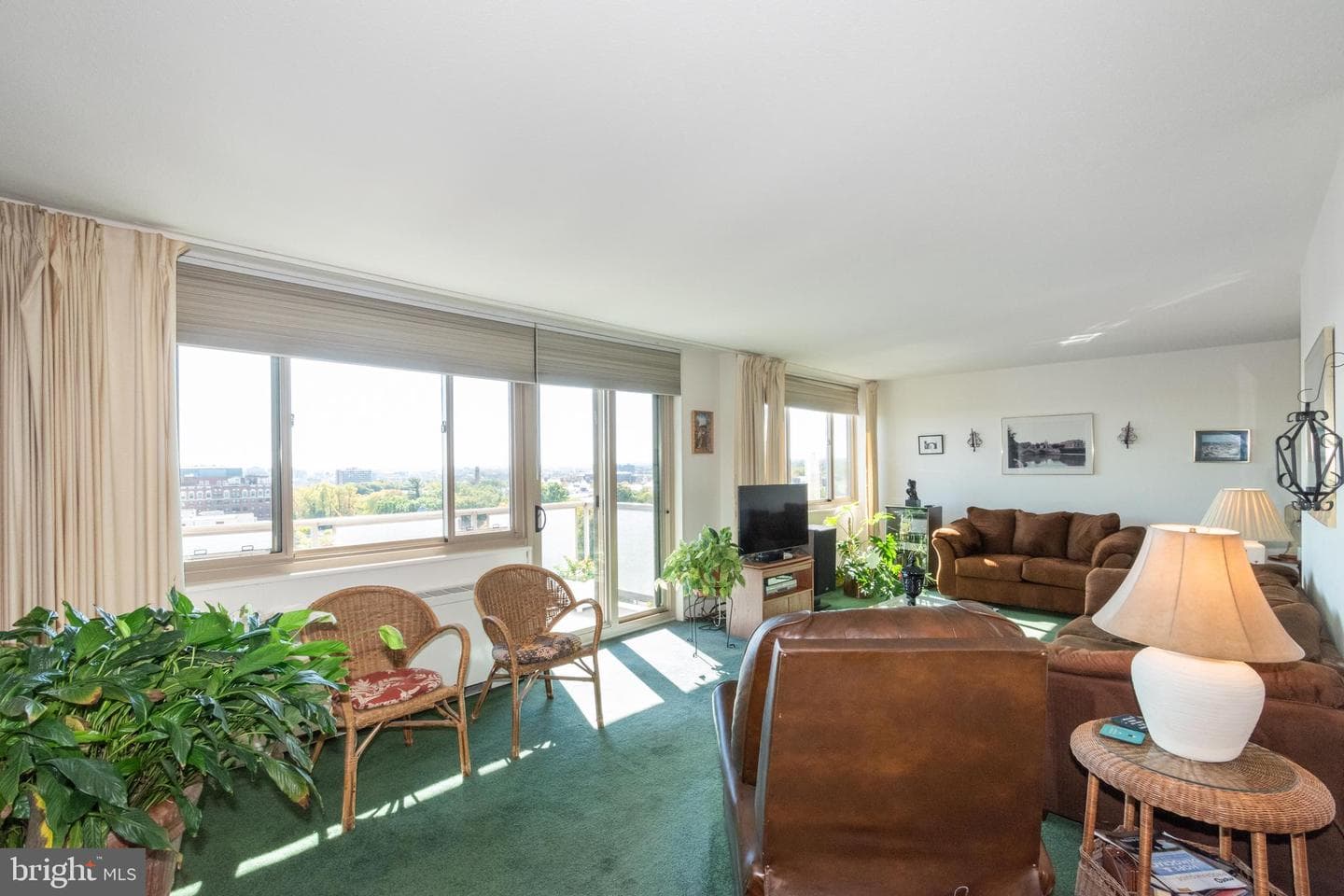 1 E University Parkway #1305 photo 9