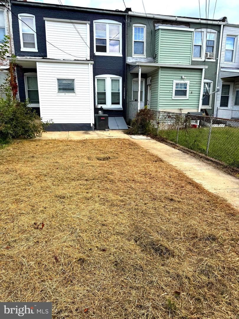326 Mount Holly Street photo 8