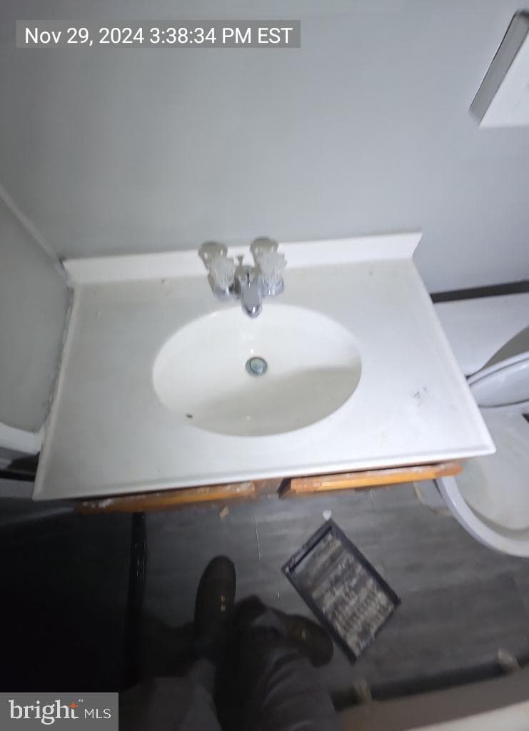 402 Cambria Street photo 14