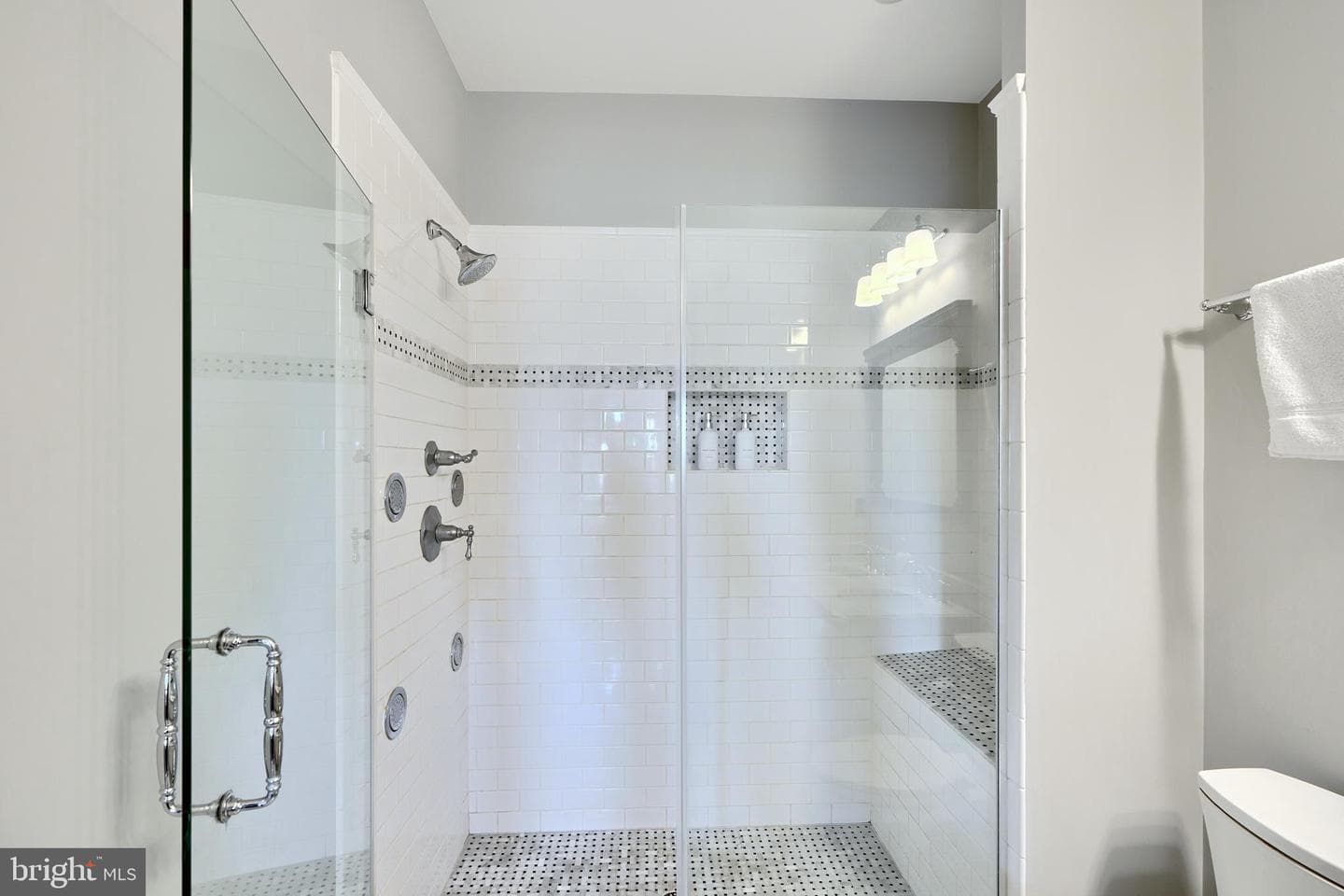 317 S Ellwood Avenue photo 22