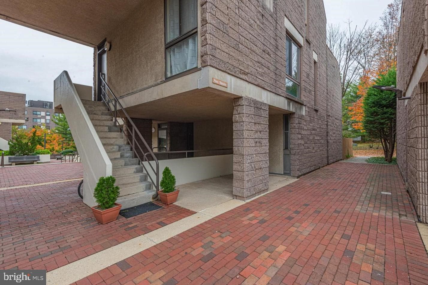 2360 Flax Terrace photo 1
