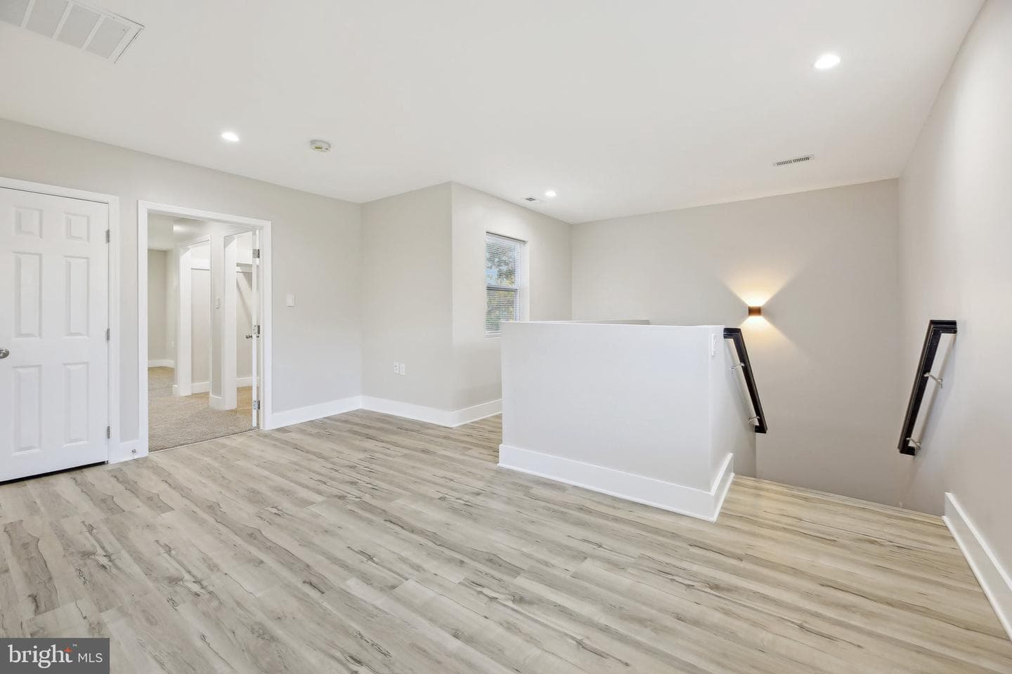 5521 Radecke Avenue photo 38