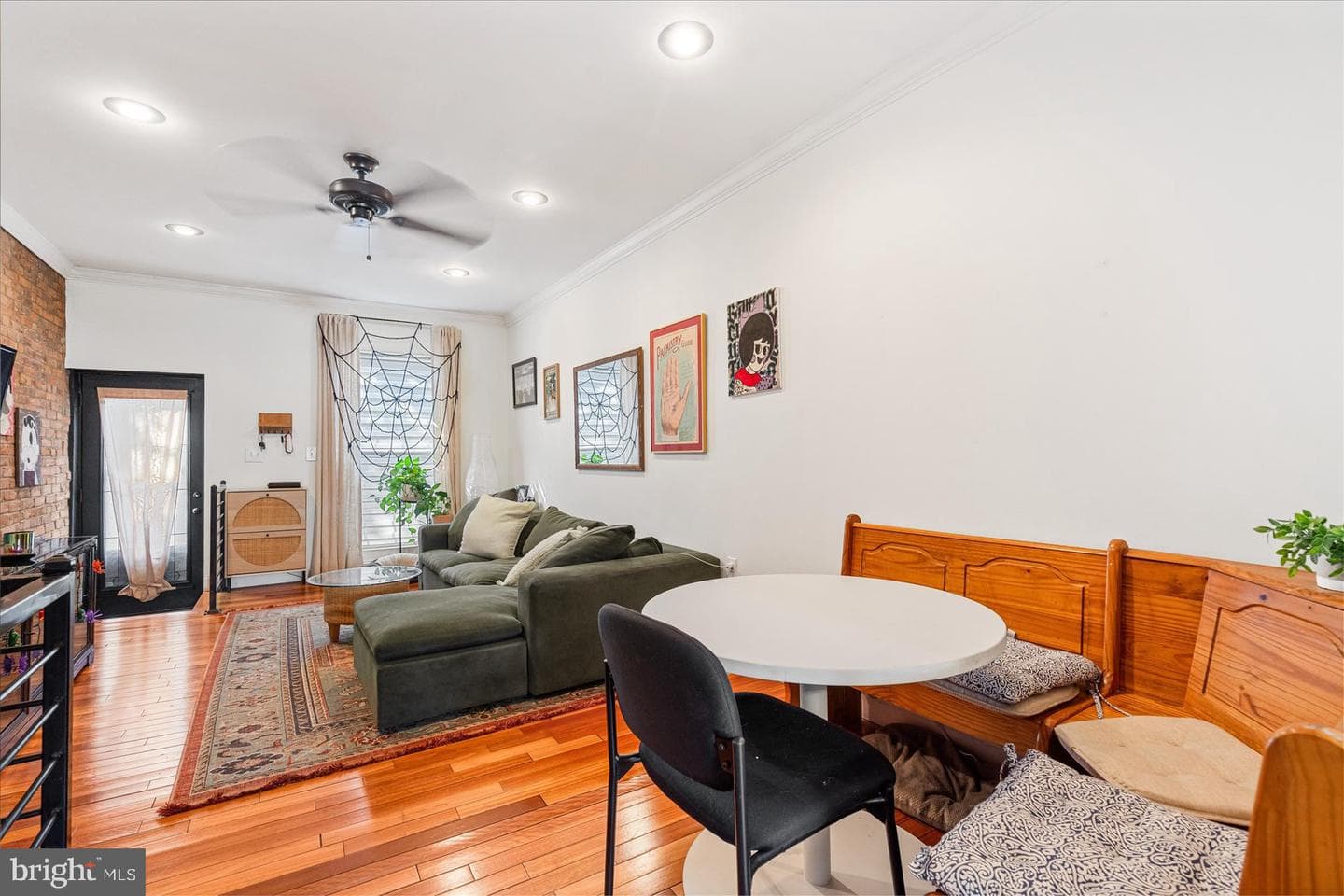 315 S Macon Street photo 12