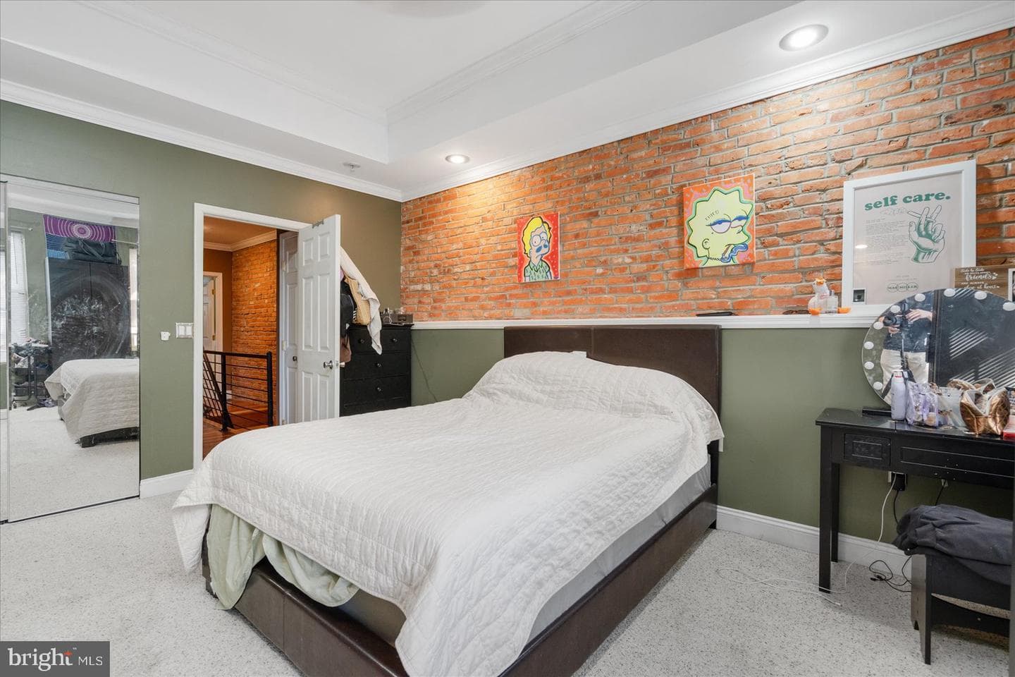 315 S Macon Street photo 19