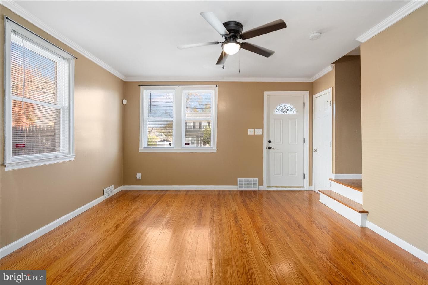 5602 White Avenue photo 8