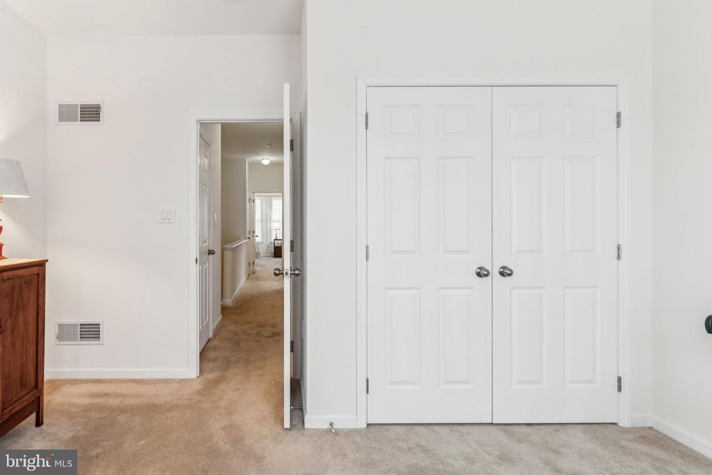2781 W North Avenue photo 16