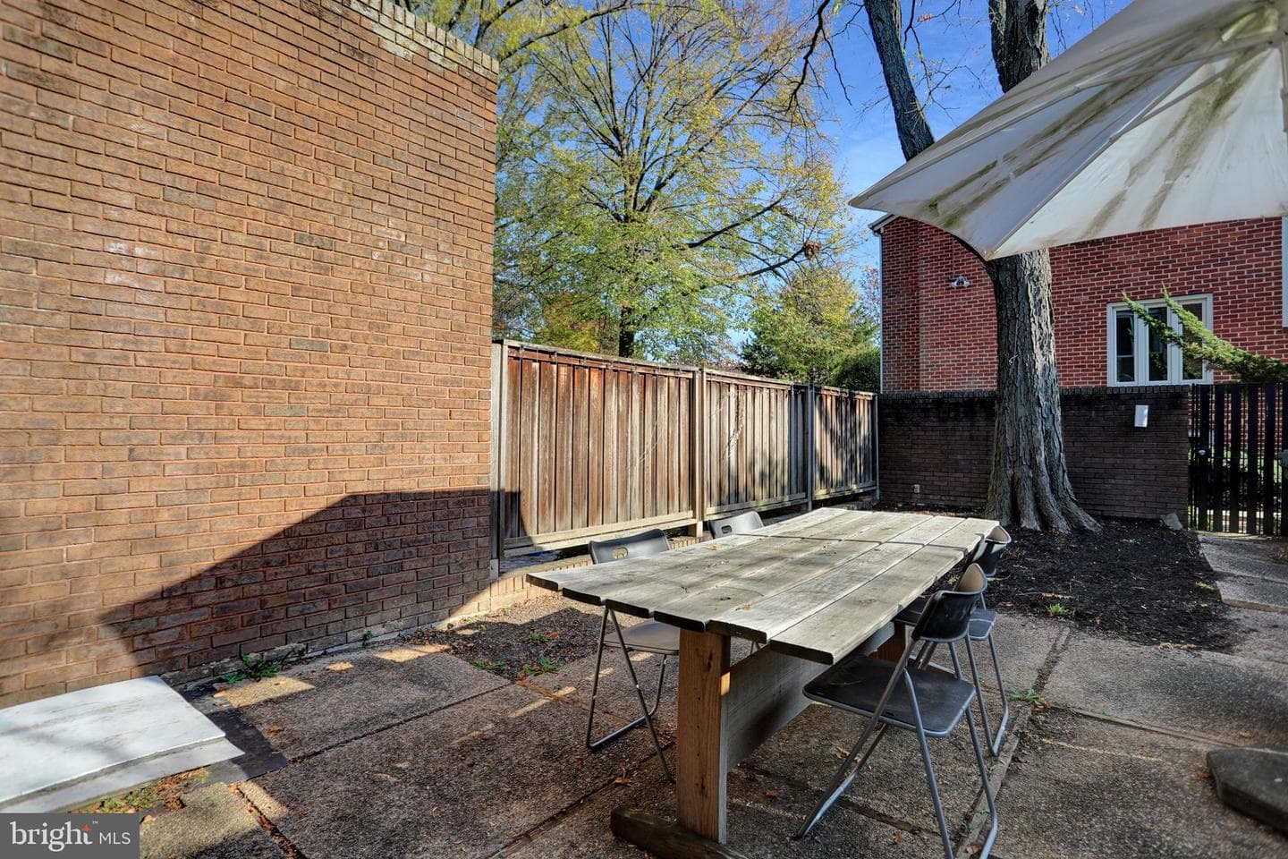 251 W Lafayette Avenue photo 15