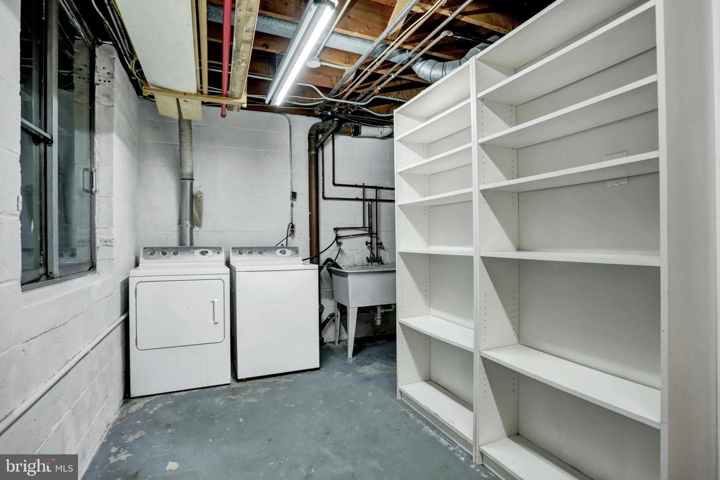 251 W Lafayette Avenue photo 36