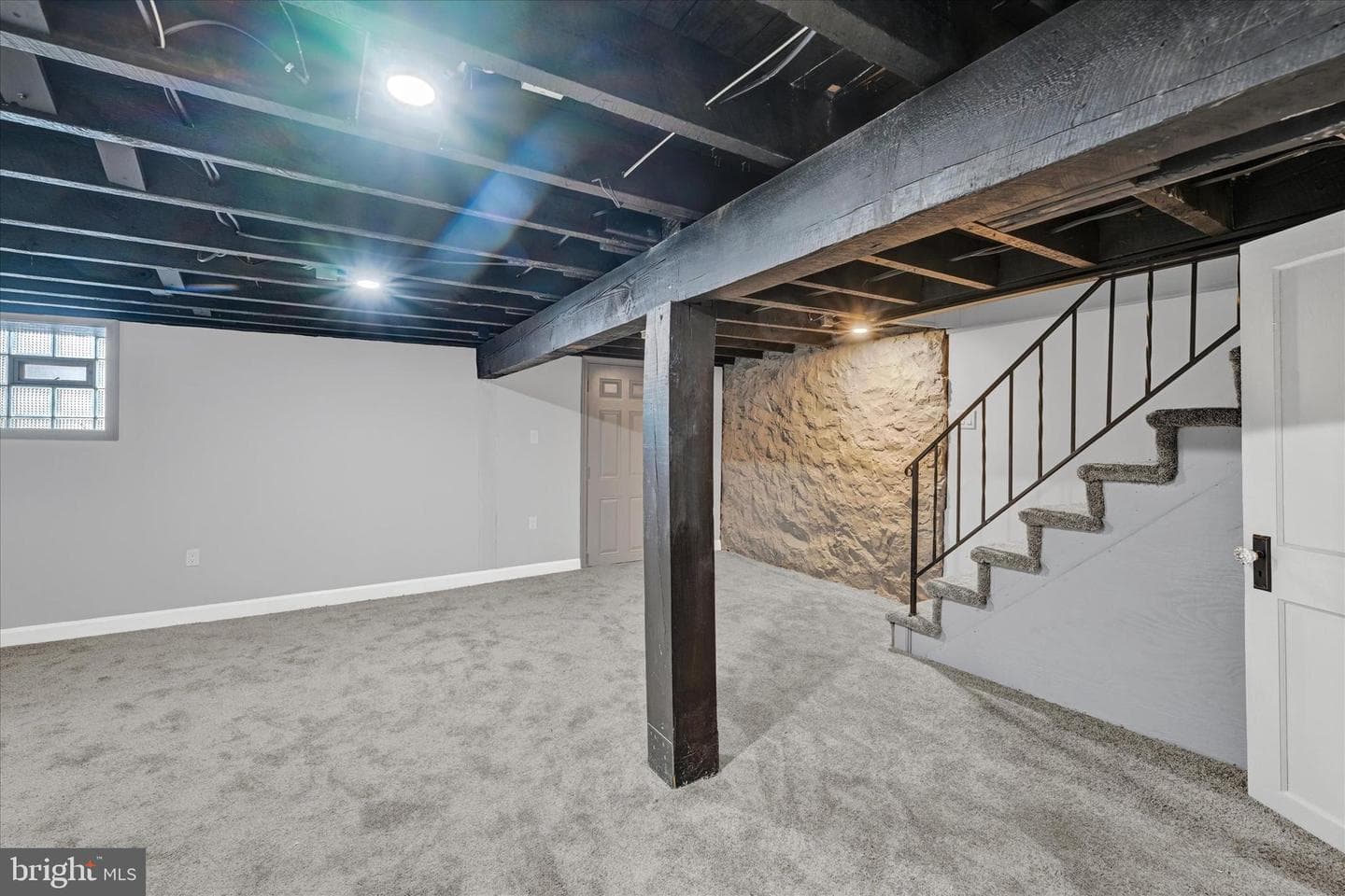 2405 W Lafayette Avenue photo 30