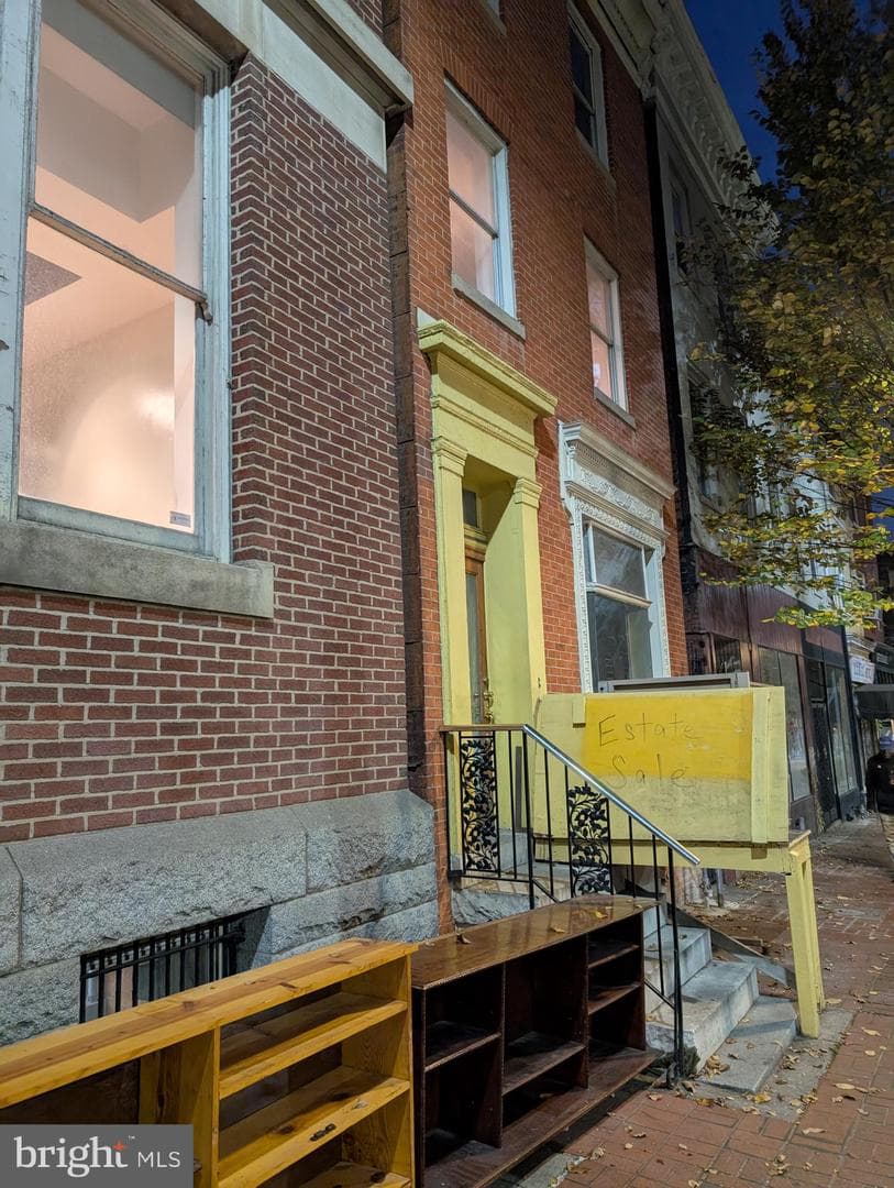 845 N Howard Street photo 6