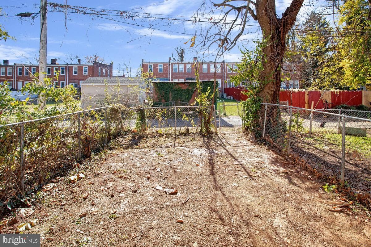 3917 Ridgewood Avenue photo 35