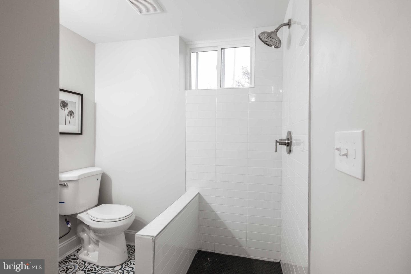 1508 E 33rd Street photo 33