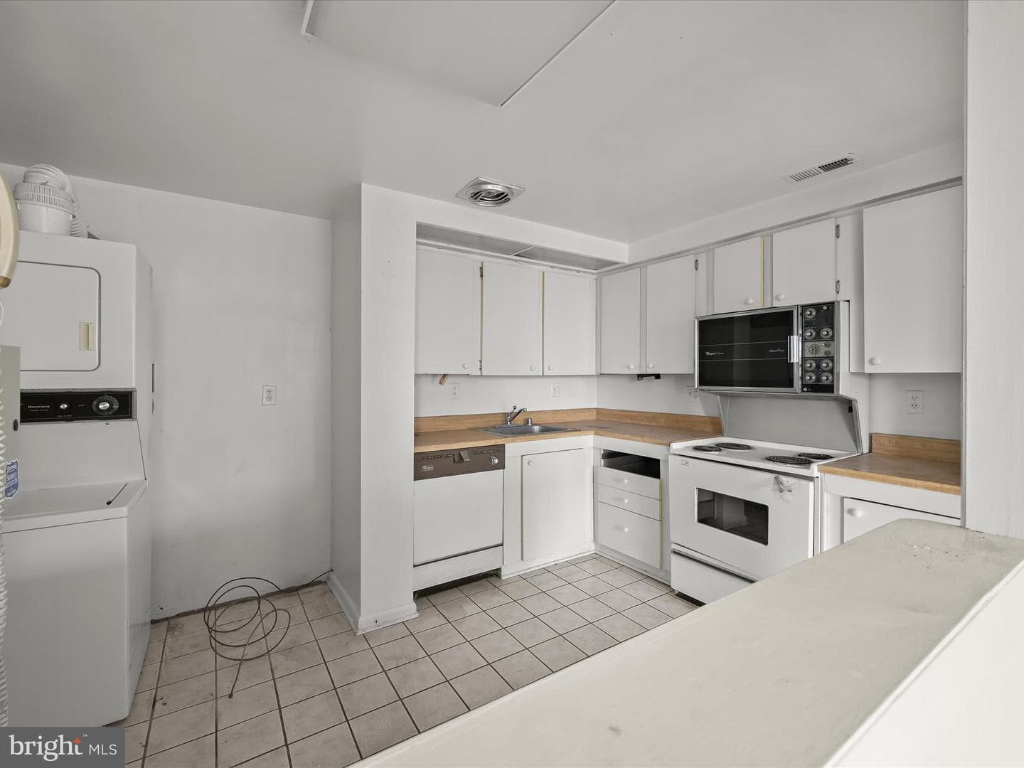 6317 Park Heights Avenue #501 photo 17